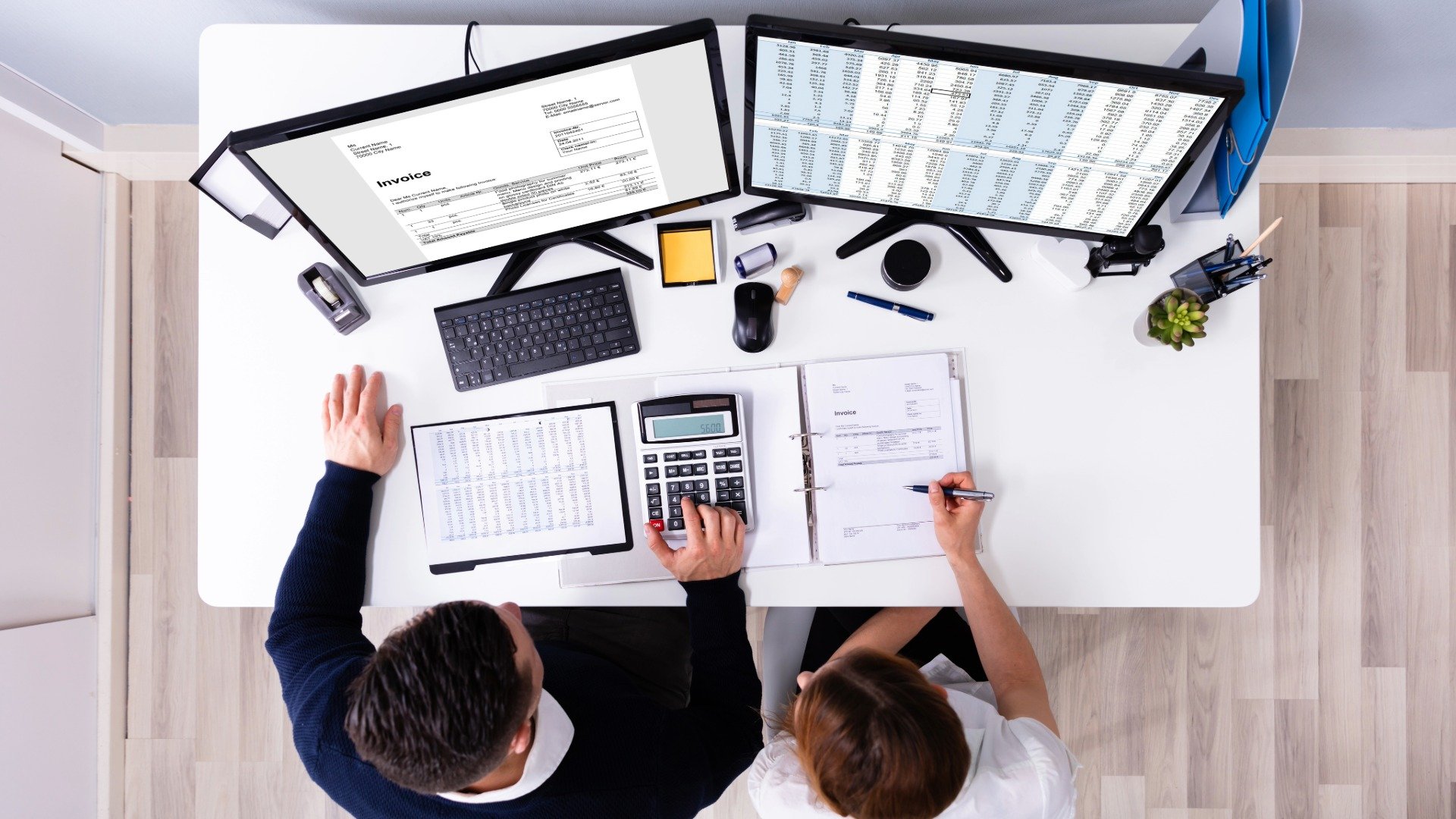 What's the Difference Between Sage 50 & Sage 100?