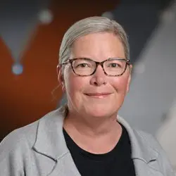 Lisa Dion